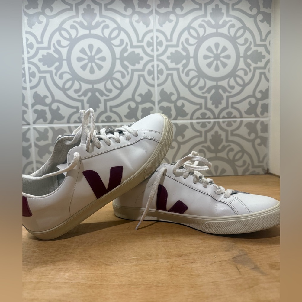 Veja White and Wine/Maroon  Sneakers. GUC size 9